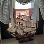 In Der Hansestadt Mit Blick Auf Ostsee Casa de Férias