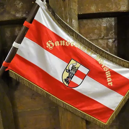 In Der Hansestadt Mit Blick Auf Ostsee Vakantiehuis *